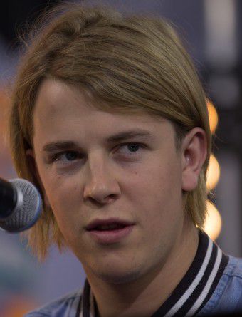 Tom Odell Various Headshots Naked Male Celebrities 40200 Hot Sex Picture