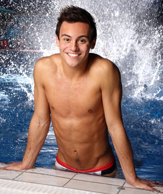 Tom Daley Wet In The Pool Scans Naked Male Celebrities