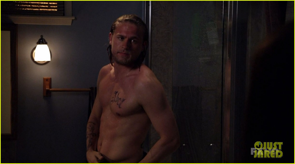 Charlie Hunnam Posing Shirtless And Sexy Naked Male Celebrities