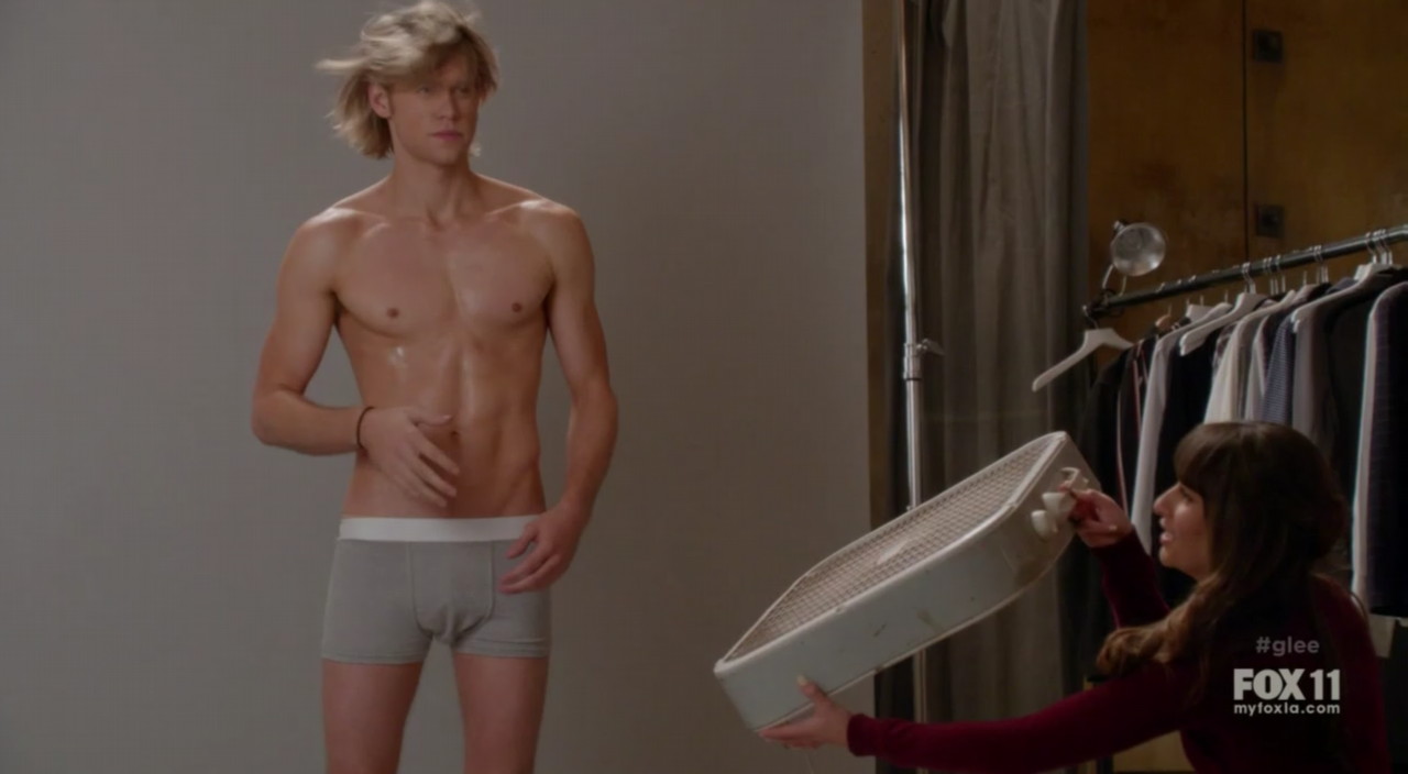Chord Overstreet Shows Bare Butt Naked Male Celebrities