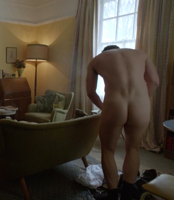 Luke Evans Exposes Beautiful Ass Naked Male Celebrities