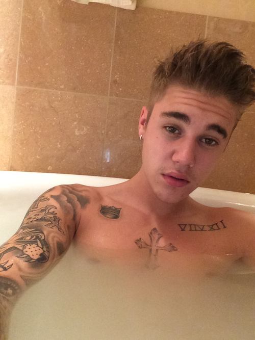 Justin Bieber Totally Naked In A Bathtub Naked Male Celebrities My Xxx Hot Girl