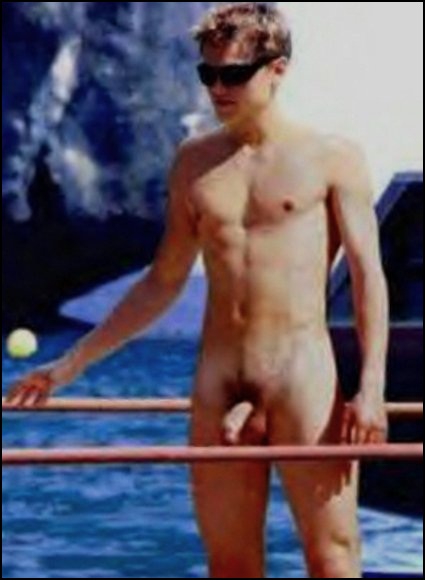 Leonardo Dicaprio Henson Exposed Naked Male Celebrities