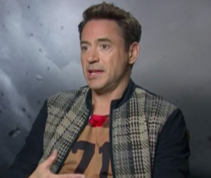 Robert Downey Jr Exposed In Bath Vidcaps Naked Male Celebrities