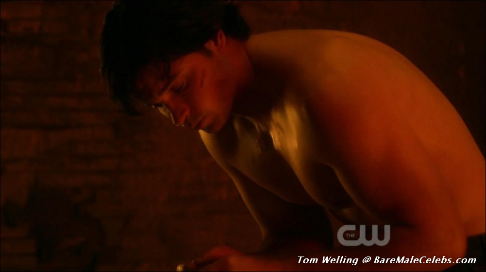 Tom Welling Totally Nude Naked Male Celebrities