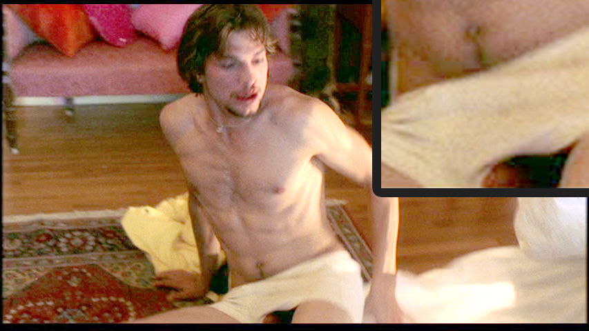 Ashton Kutcher nude and underwear photos - Naked Male celebrities.