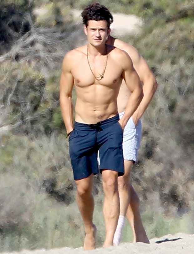 Orlando Bloom Bare Chested And Hot Body Naked Male Celebrities