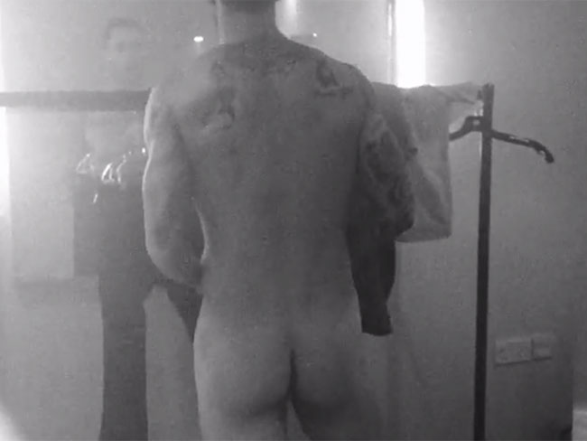 Adam Levine Showing His Butt Naked Male Celebrities