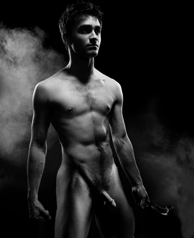 Daniel Radcliffe Posing Totally Nude Naked Male Celebrities