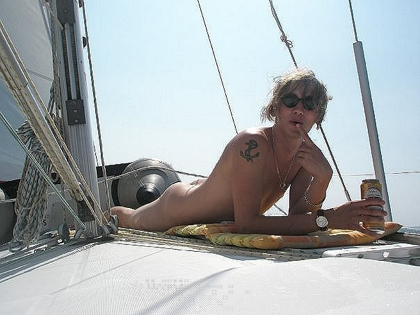 Jamie Campbell Bower In Underwear Naked Male Celebrities