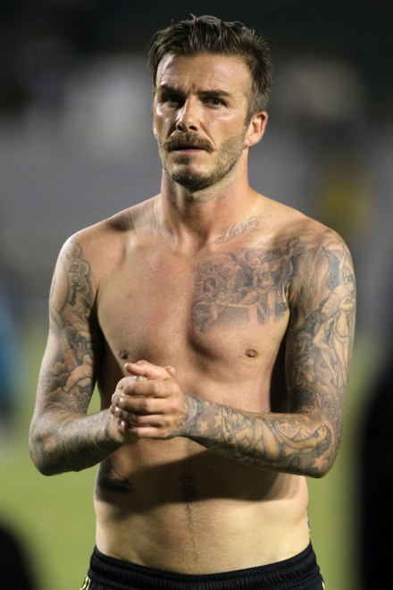 David Beckham Shirtless Vidcaps – Naked Male Celebrities