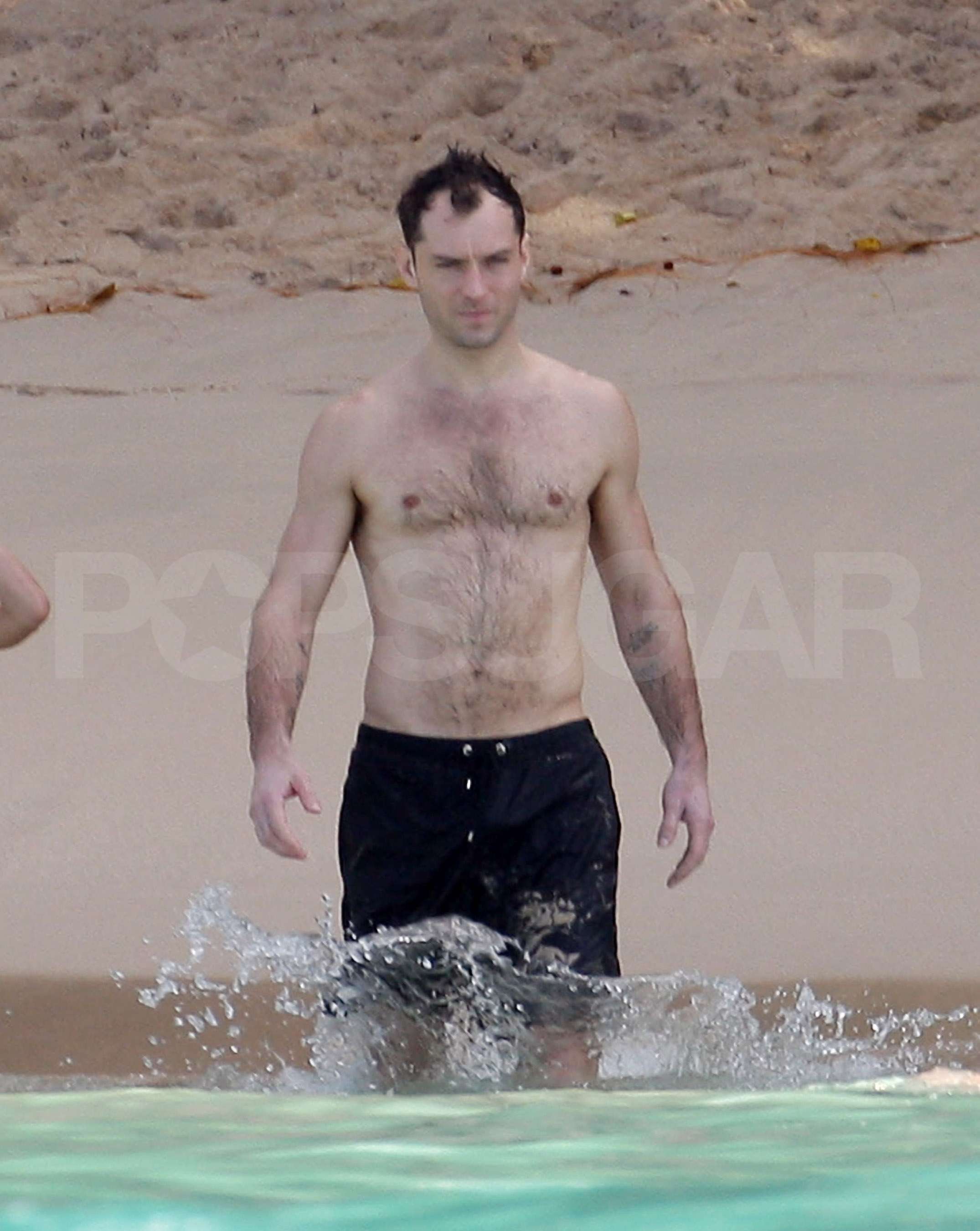 Jude Law Paparazzi Shirtless Shots Naked Male Celebrities Hot Sex Picture