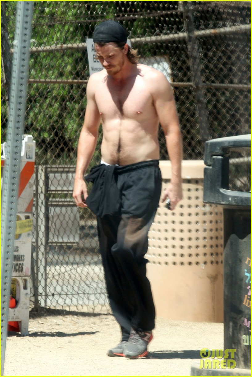 Garrett Hedlund Bares His Slim Body For Us Naked Male Celebrities