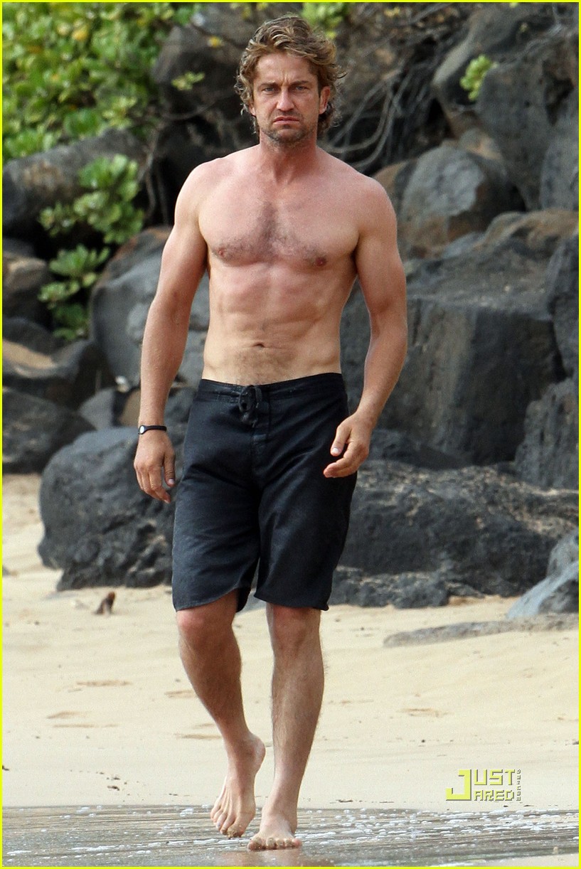 Gerard Butler Shirtless In Boxers Naked Male Celebrities