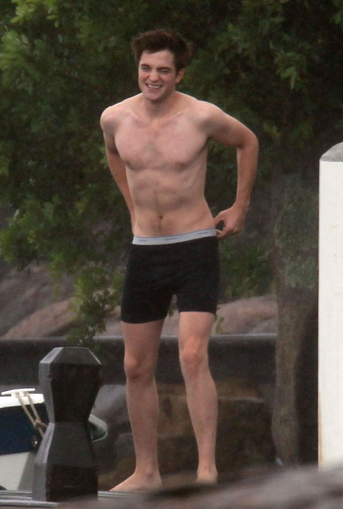Robert Pattinson Shirtless In Movie Naked Male Celebrities