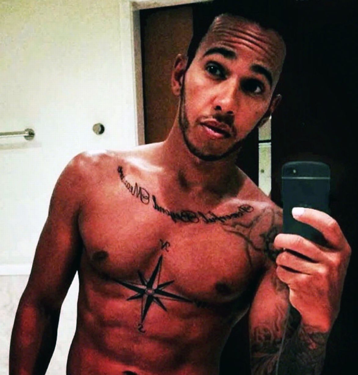 Lewis Hamilton Naked Totally Ripped And Hot Naked Male Celebrities