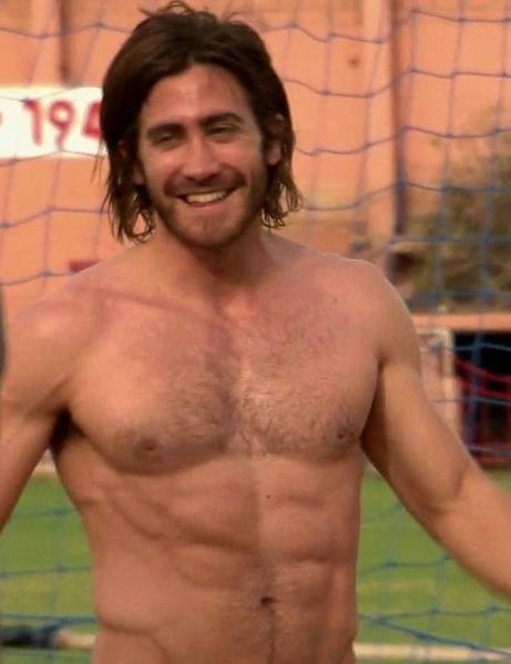 Jake Gyllenhaal Exposes His Muscle Body Naked Male Celebrities