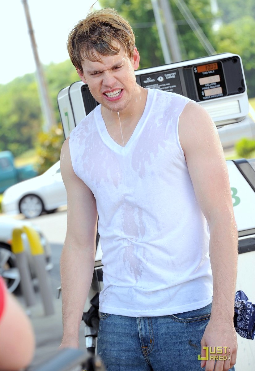 Chord Overstreet Is Super Hot Naked Male Celebrities