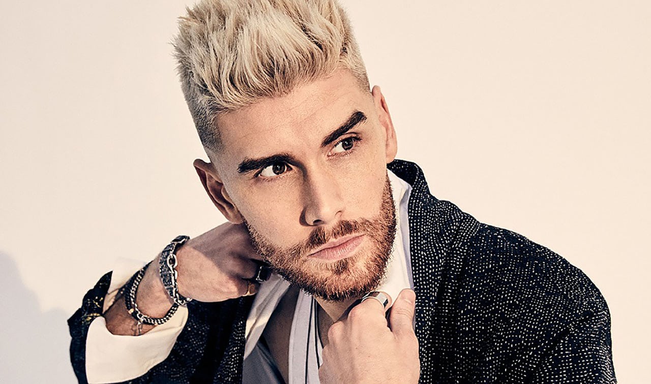 Interesting facts about Colton Dixon