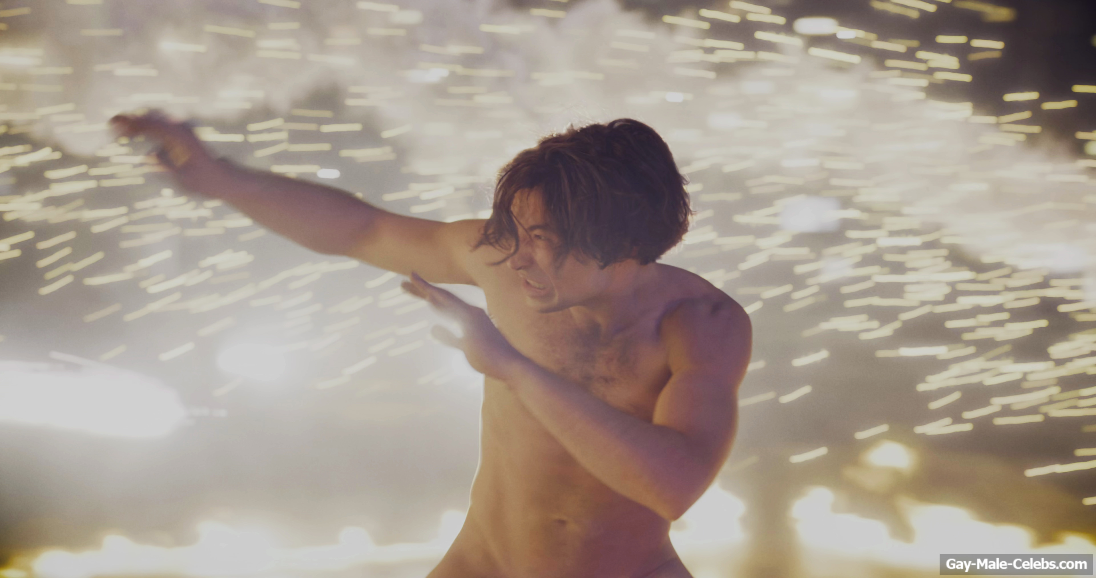 Ezra Miller Nude And Sexy in The Flash – Naked Male celebrities