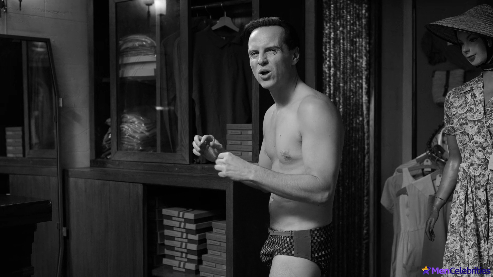 Andrew Scott bulge