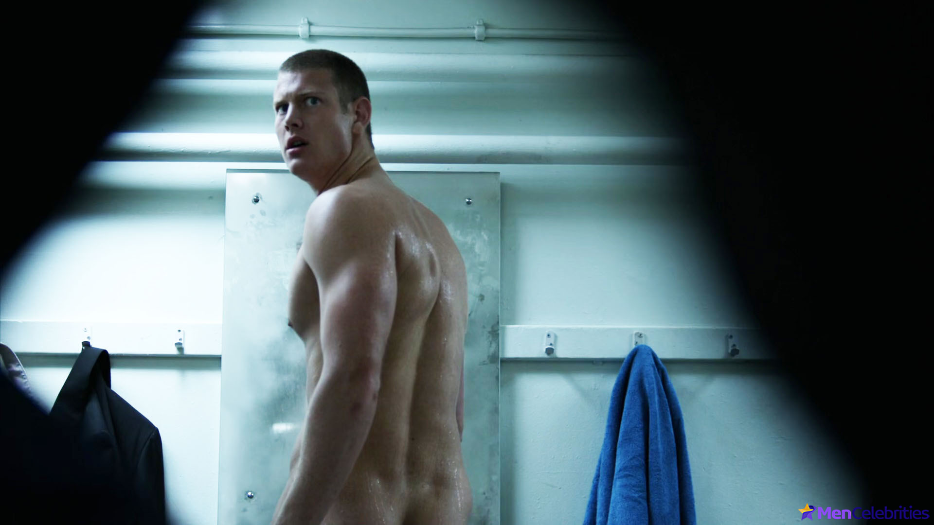 Tom Hopper frontal nude