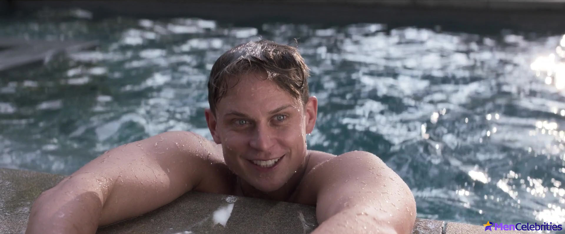 Billy Magnussen sexy