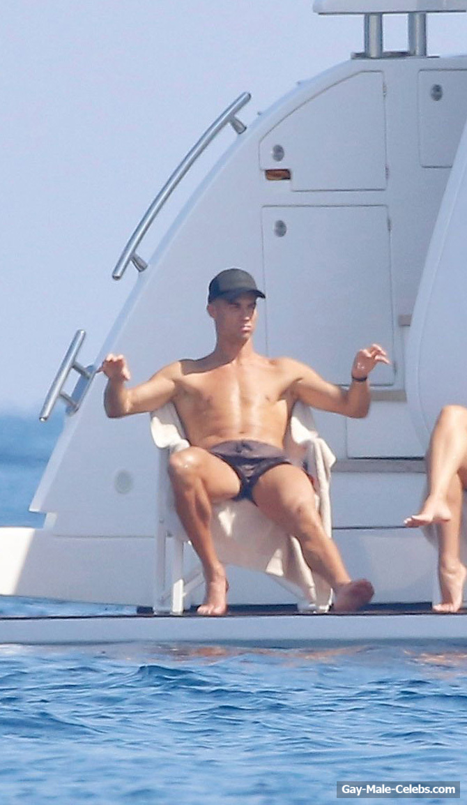 Cristiano Ronaldo nudity