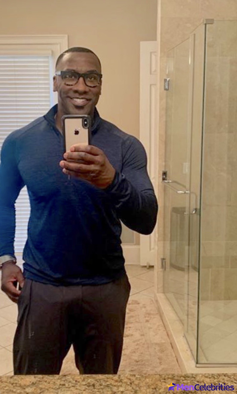 Shannon Sharpe cock bulge