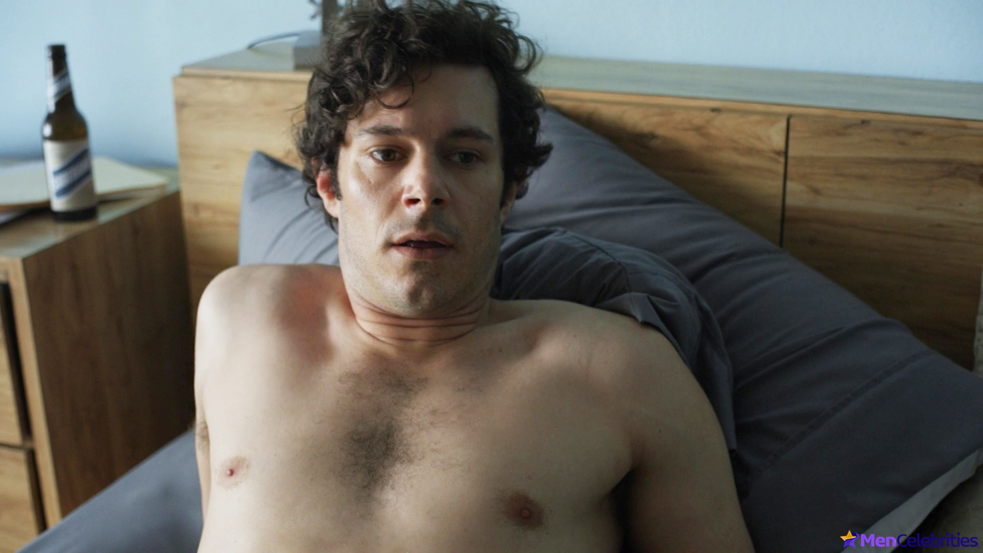 Adam Brody nude sexy