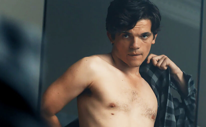 Edward Bluemel Nude And Gay Sex Collection