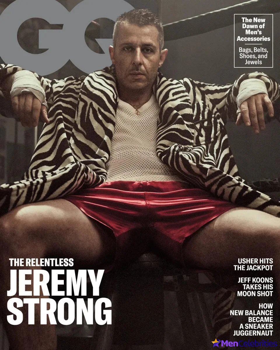 Jeremy Strong bulge