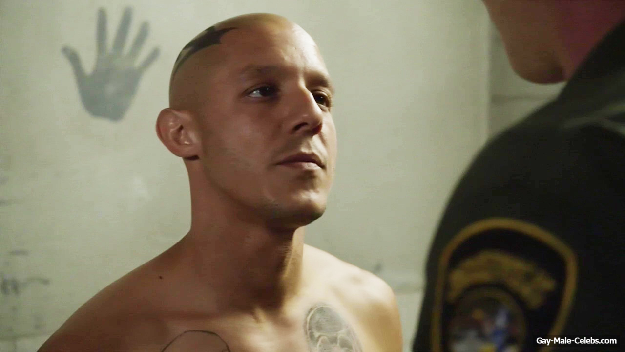 Theo Rossi shirtless