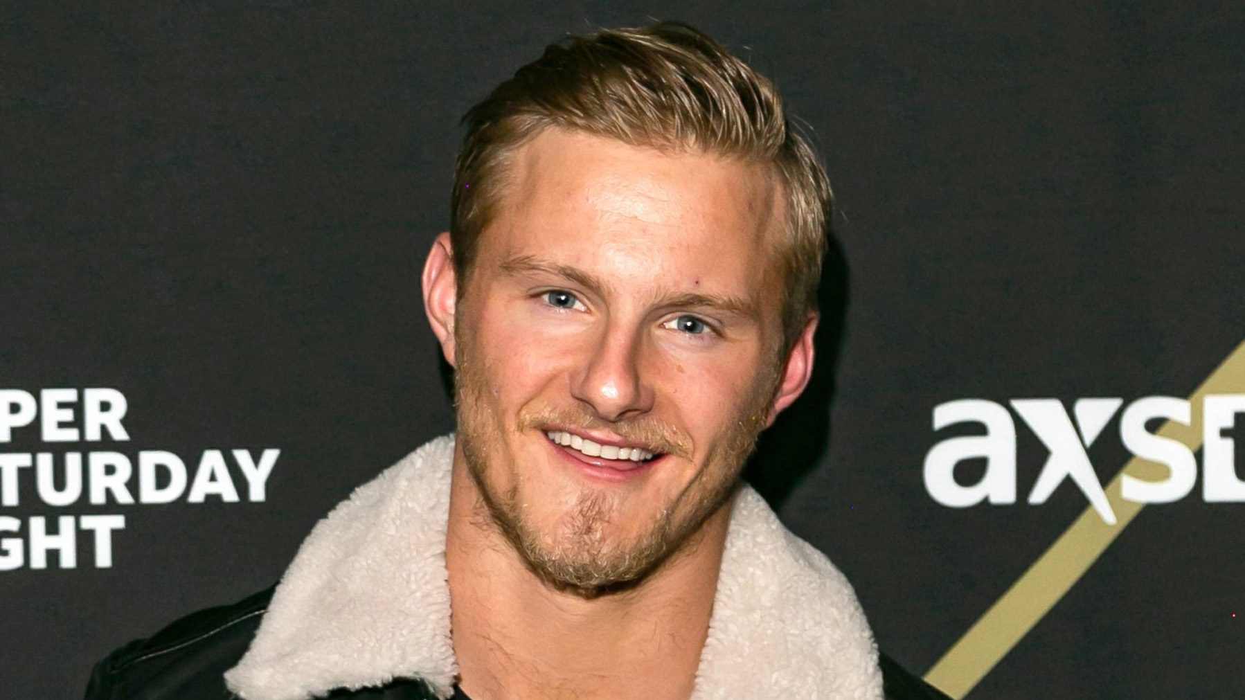 Alexander Ludwig Nude Ass And Huge Bulge Pics & Vids Collection