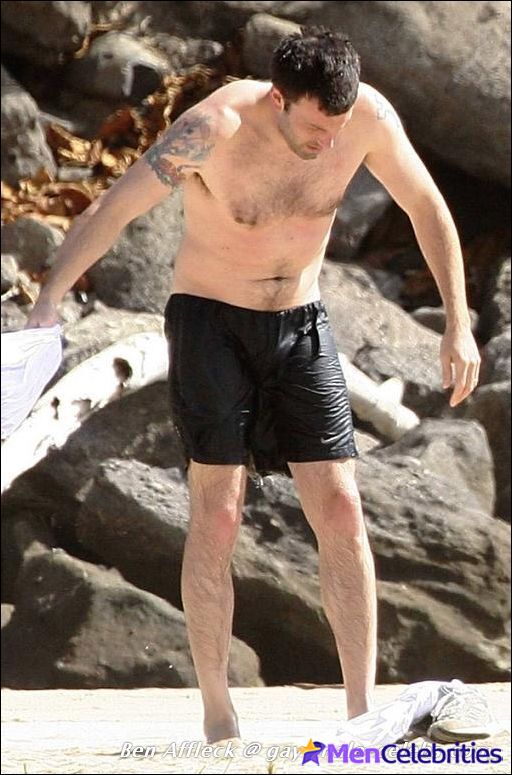 Ben Affleck penis bulge