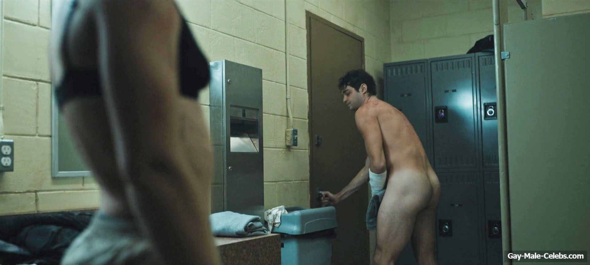 Noah Centineo nude actor