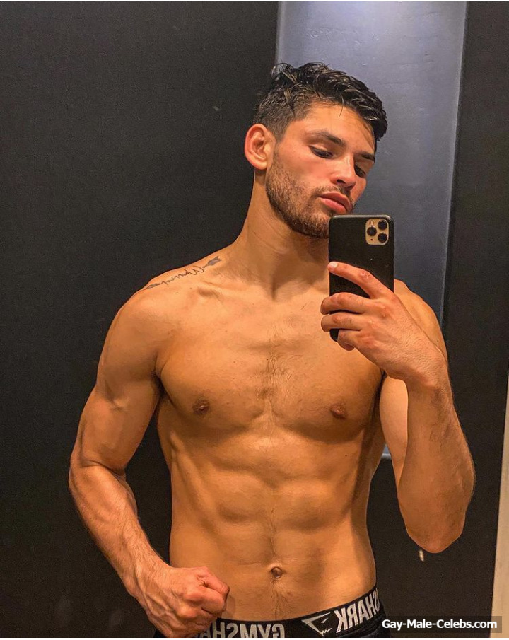 Ryan Garcia naked selfie