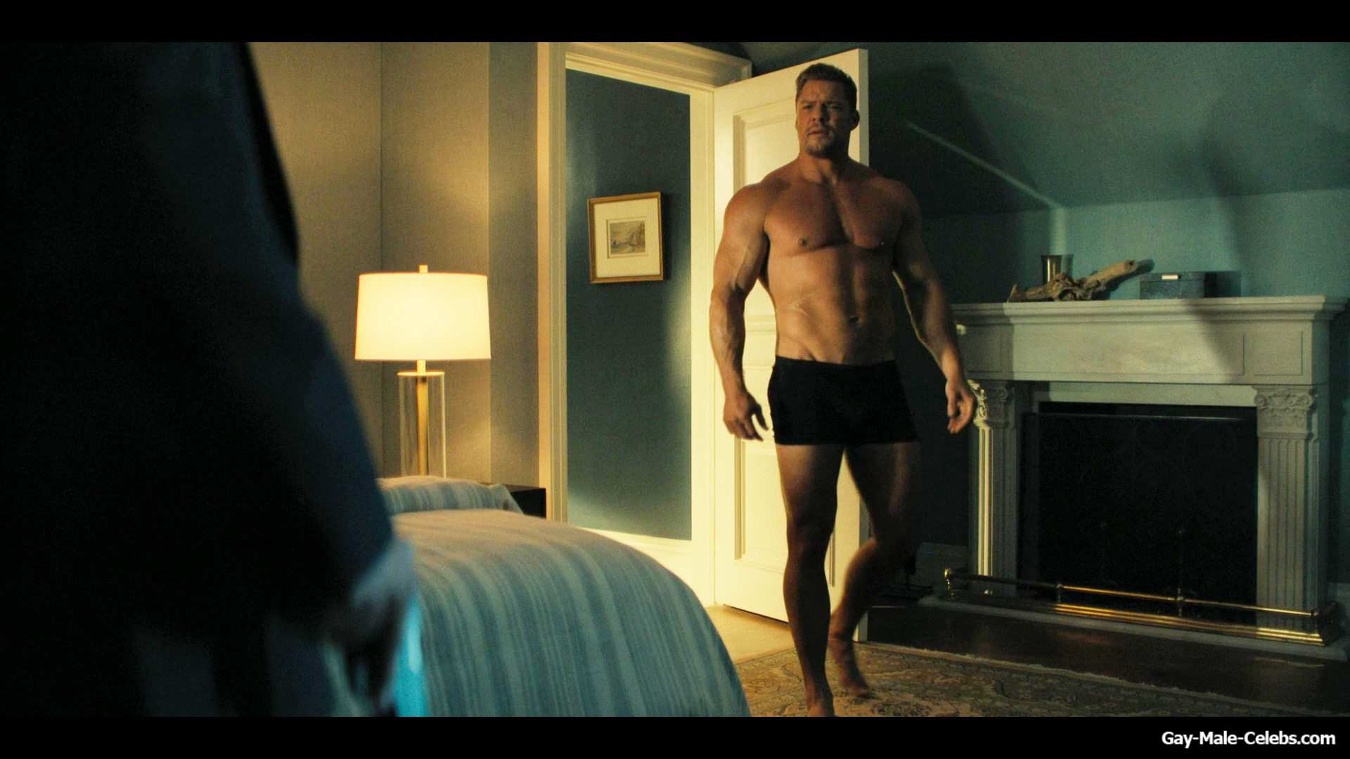 Alan Ritchson bulge