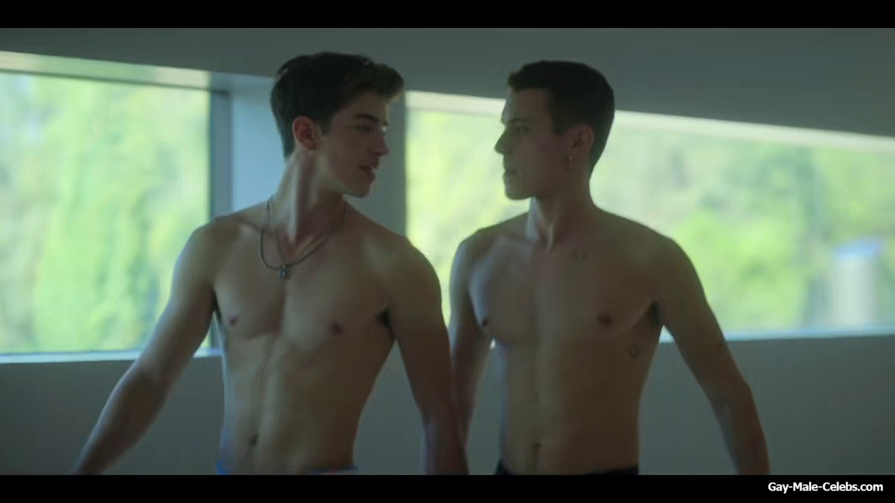 Aron Piper shirtless