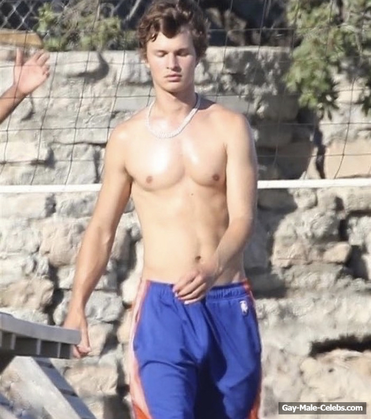 Ansel Elgort naked