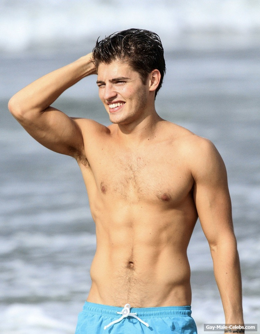 Gregg Sulkin shirtless