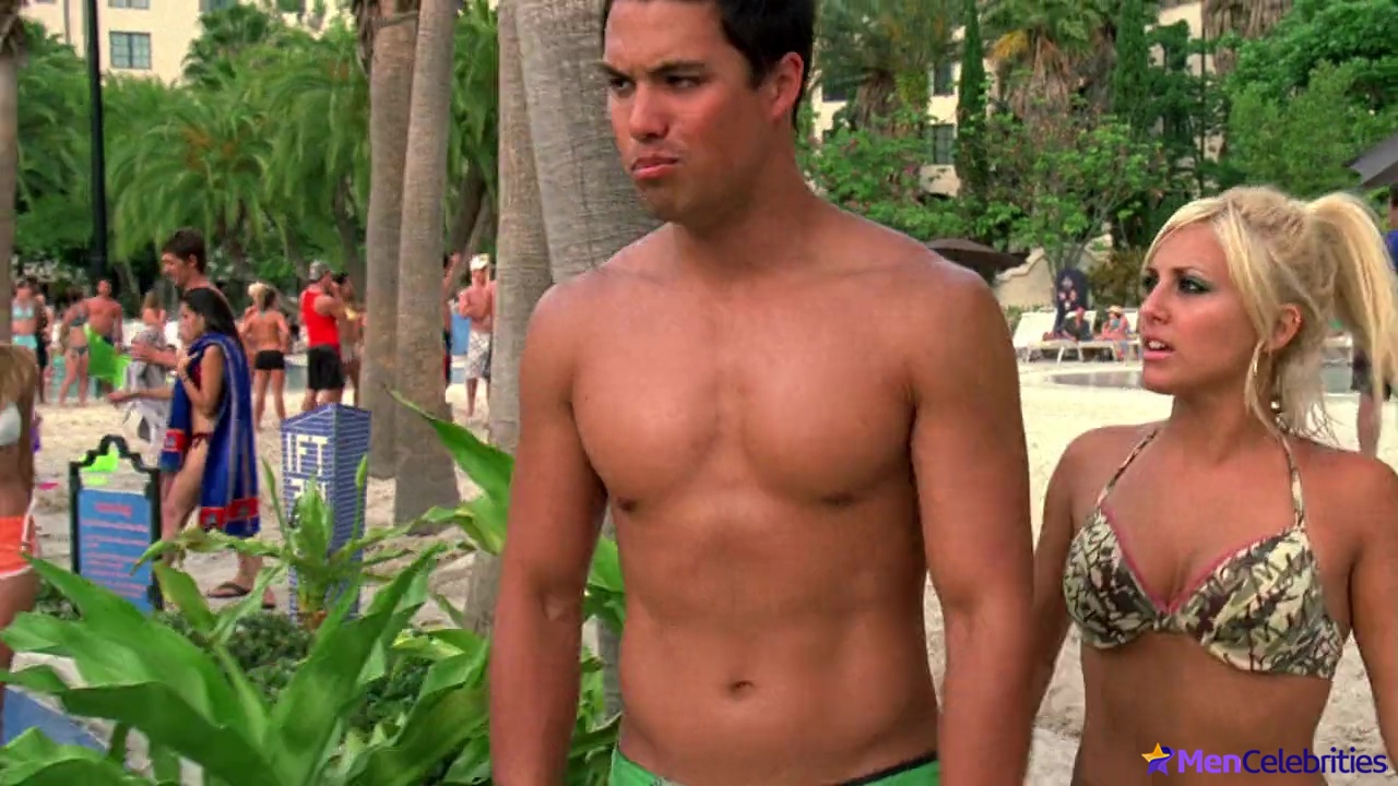 Michael Copon nudes