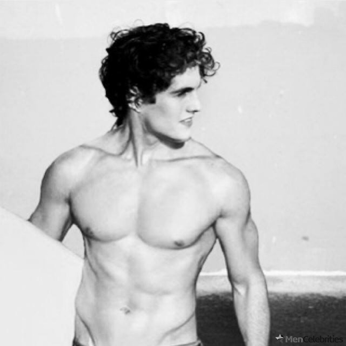 Daniel Sharman nude