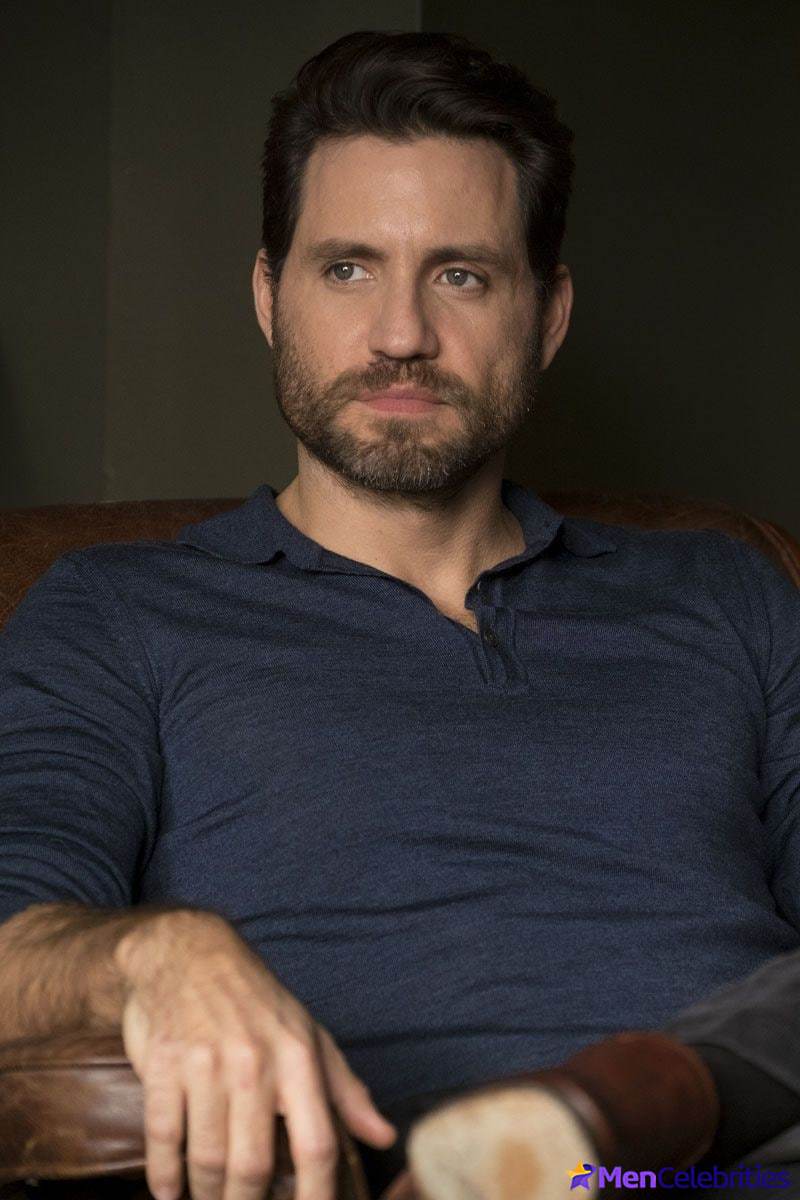 Edgar Ramirez hot