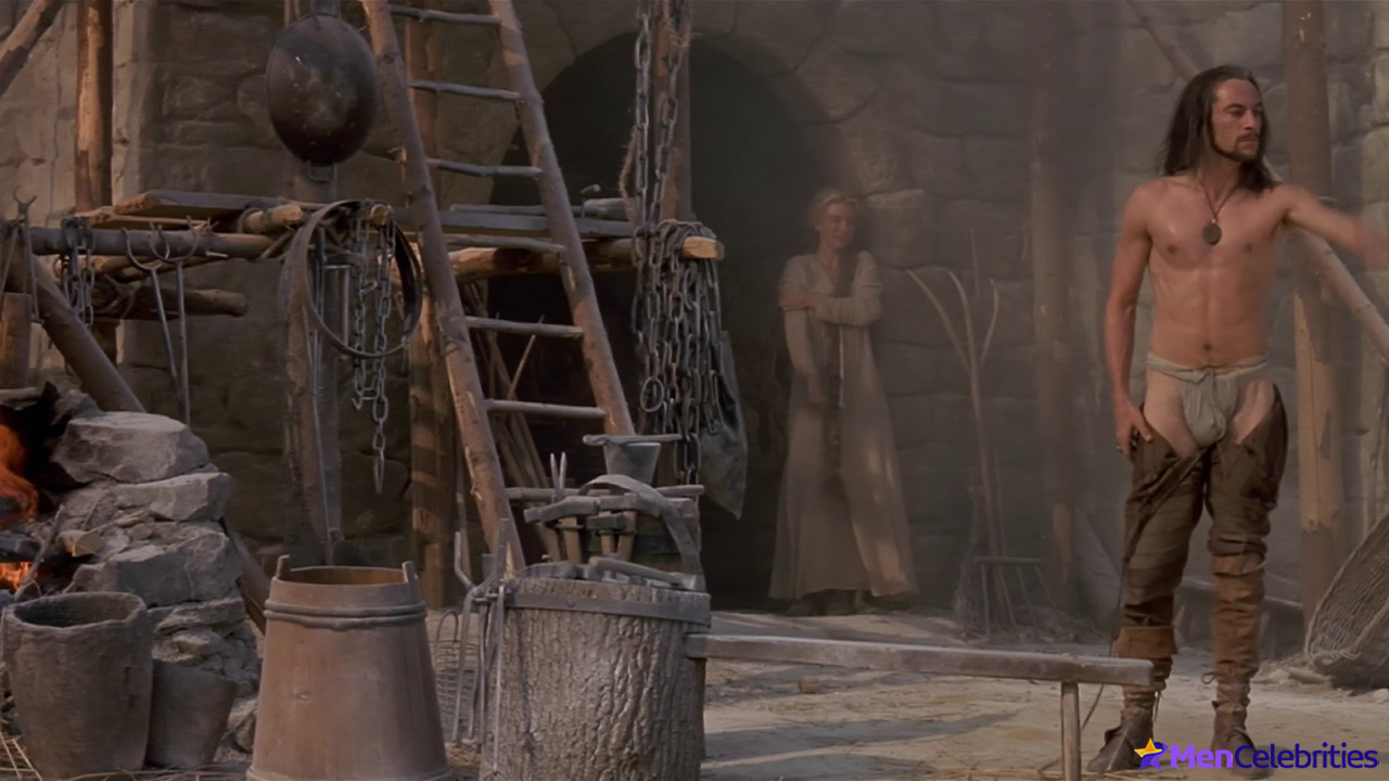 Jason Isaacs penis bulge