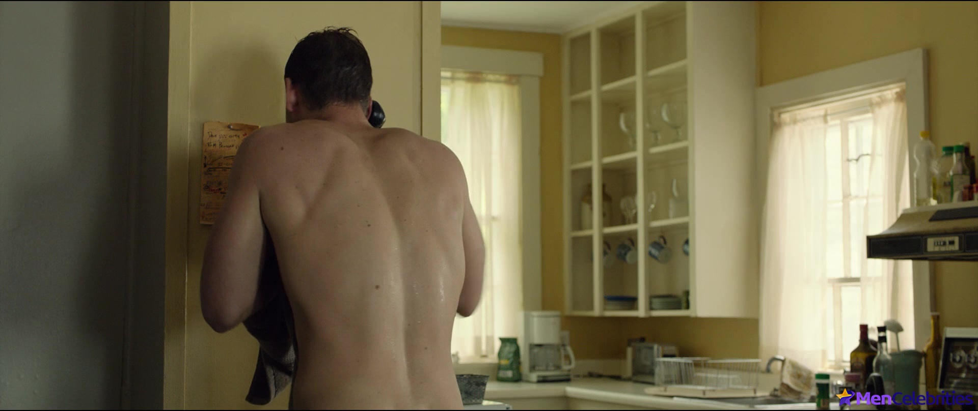 Oliver Jackson-Cohen naked