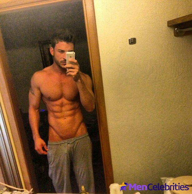 Jax Taylor nude selfie