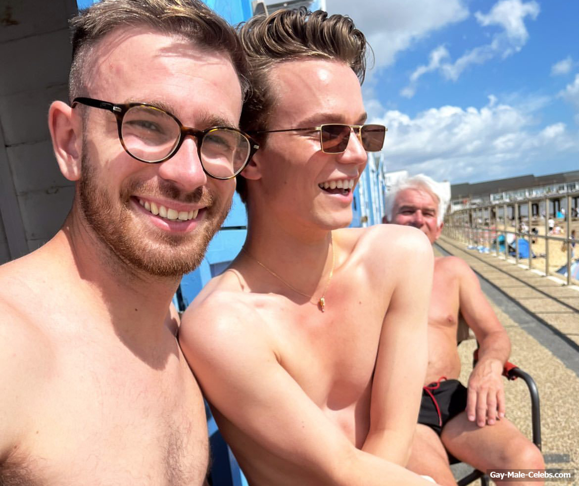 Ronan Parke shirtless