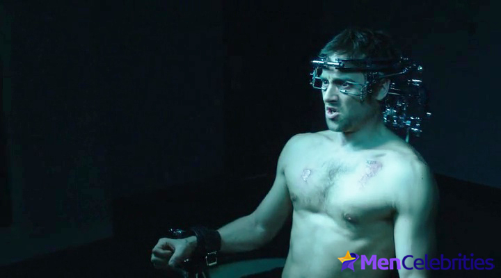 Stuart Townsend nudity