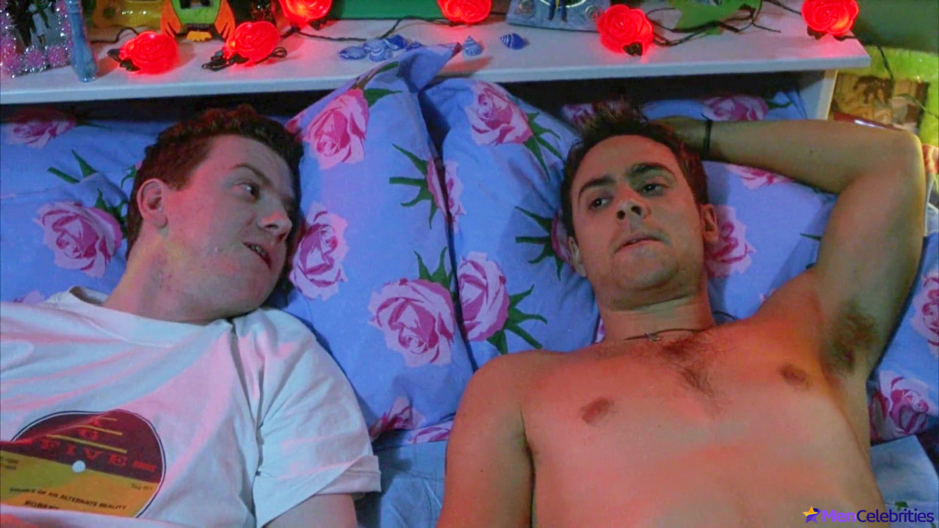 Stuart Townsend shirtless